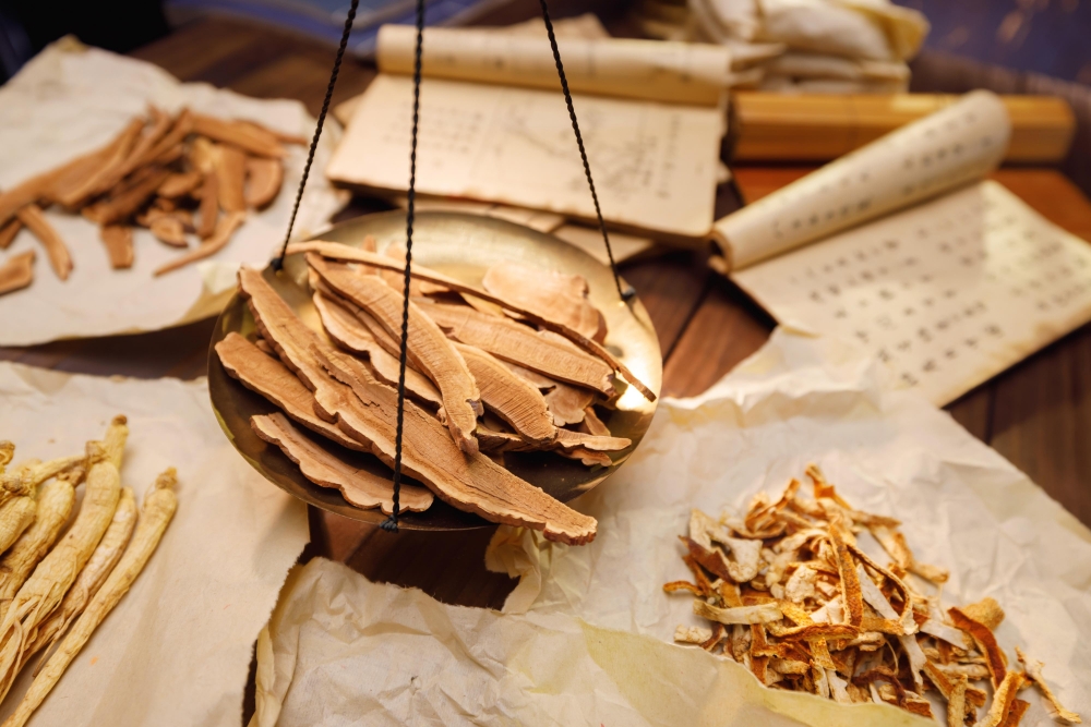 精準(zhǔn)把控每一味，科技守護中藥魂——走進現(xiàn)代化中藥飲片檢測儀器